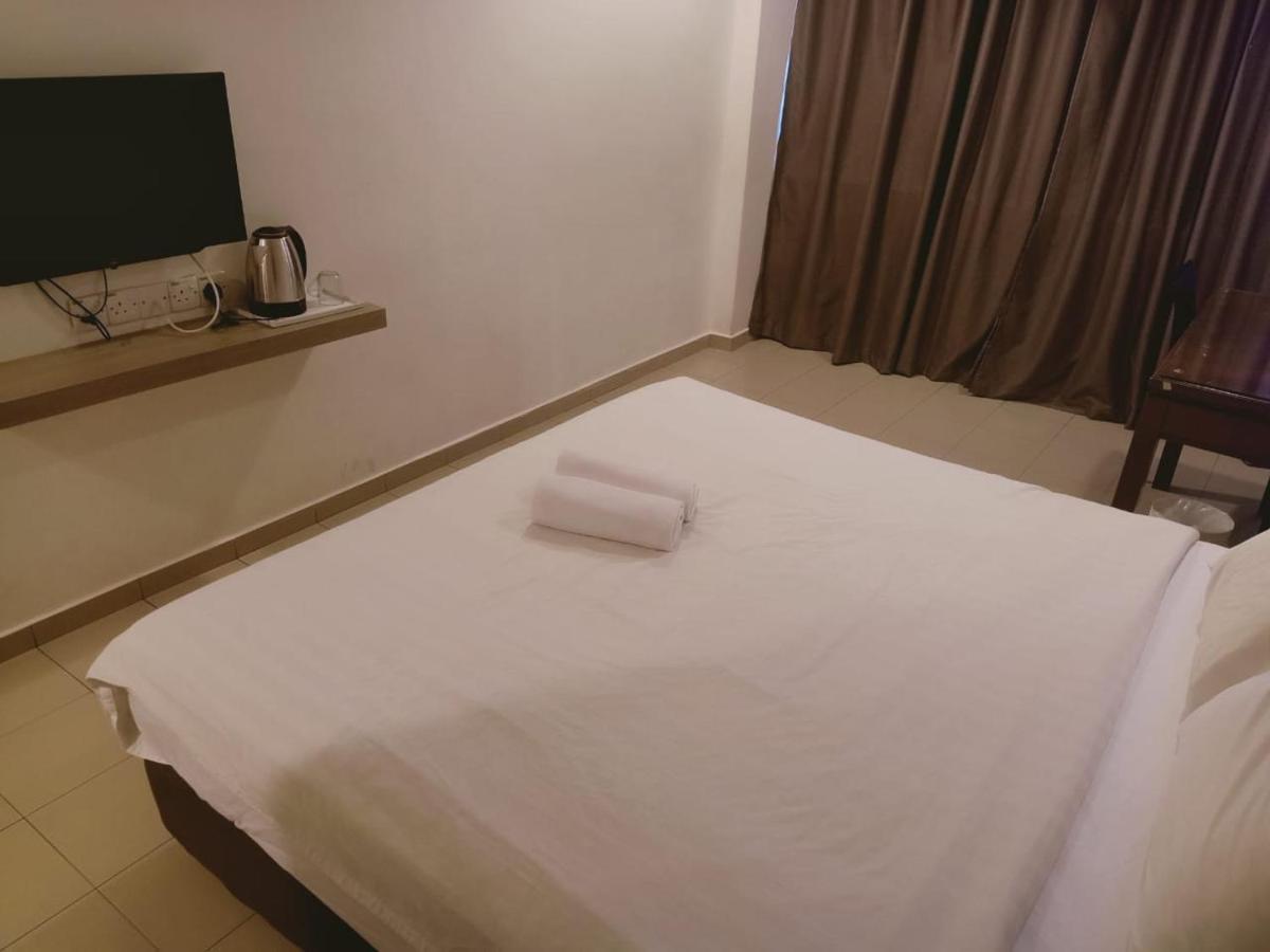 T Hotel Anggerik Алор Сетар Екстериор снимка