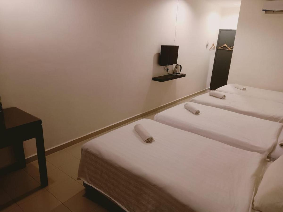 T Hotel Anggerik Алор Сетар Екстериор снимка
