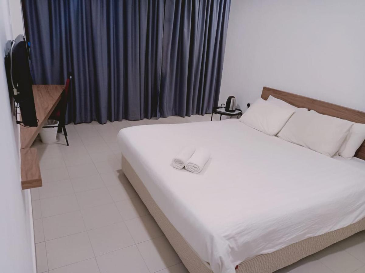 T Hotel Anggerik Алор Сетар Екстериор снимка
