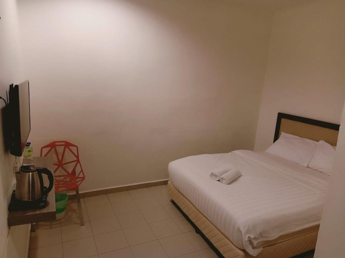T Hotel Anggerik Алор Сетар Екстериор снимка