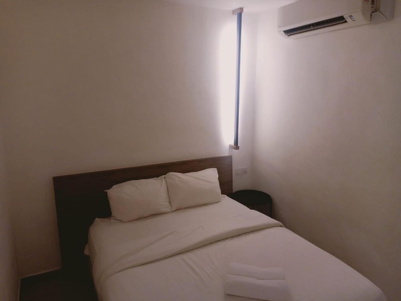 T Hotel Anggerik Алор Сетар Екстериор снимка