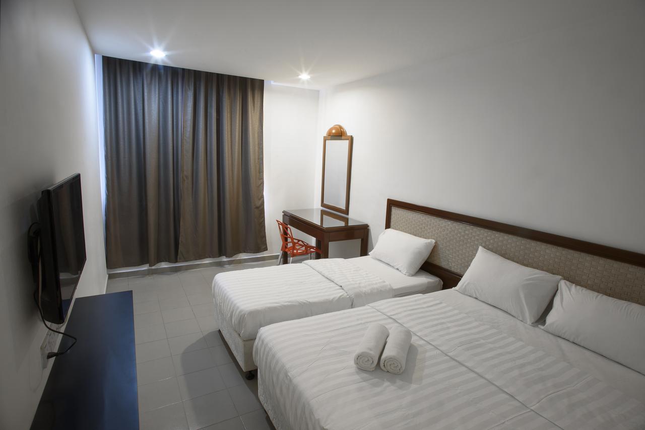 T Hotel Anggerik Алор Сетар Екстериор снимка